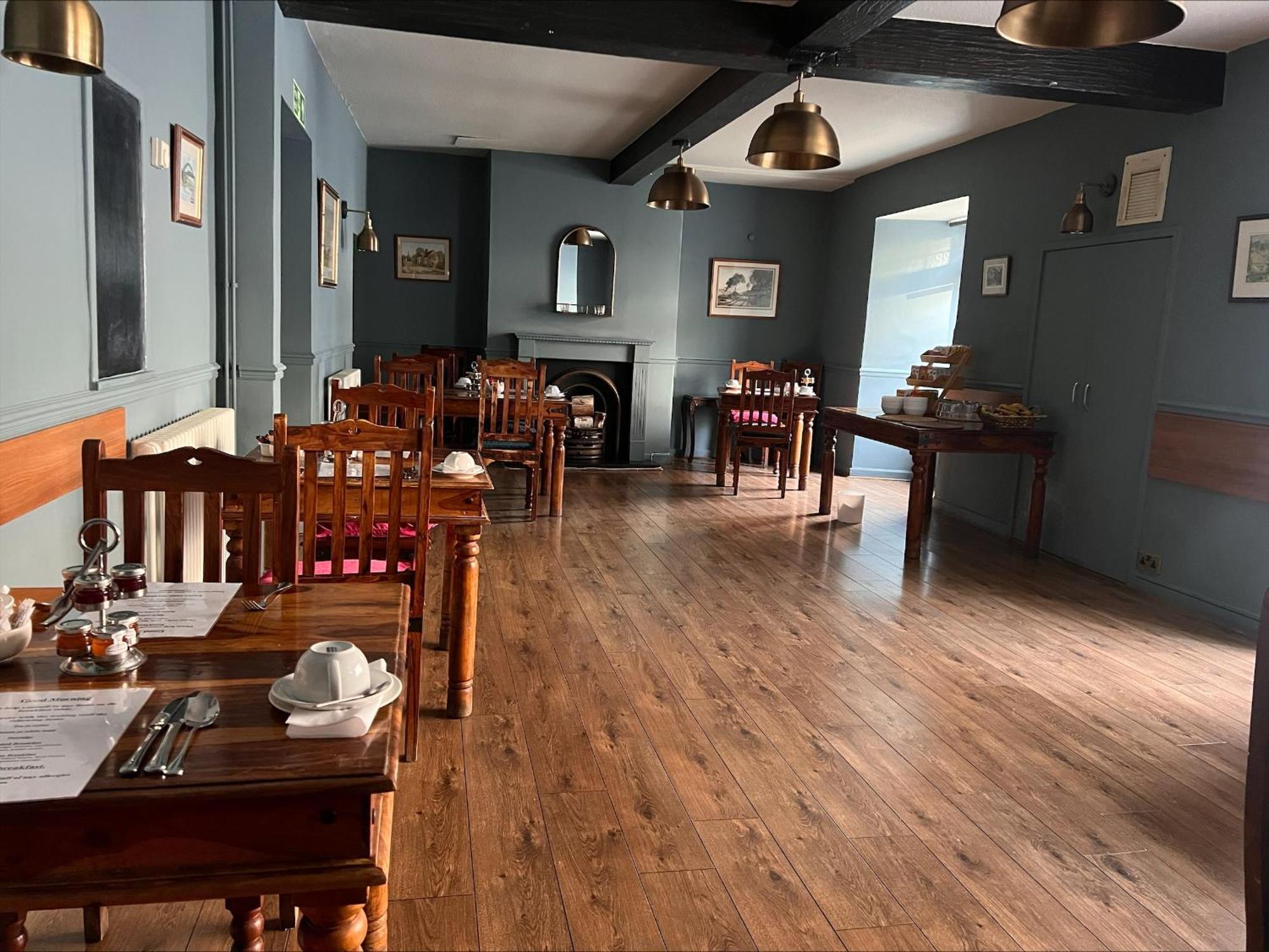Queens Head Hotel Berwick Upon Tweed Eksteriør bilde